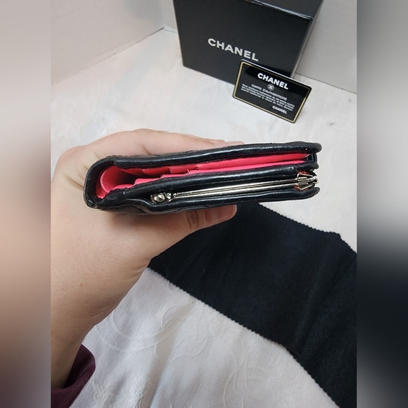 Chanel Full Inclusion Cambon Compact Bifold Wallet, EUC - Picture 16 of 16